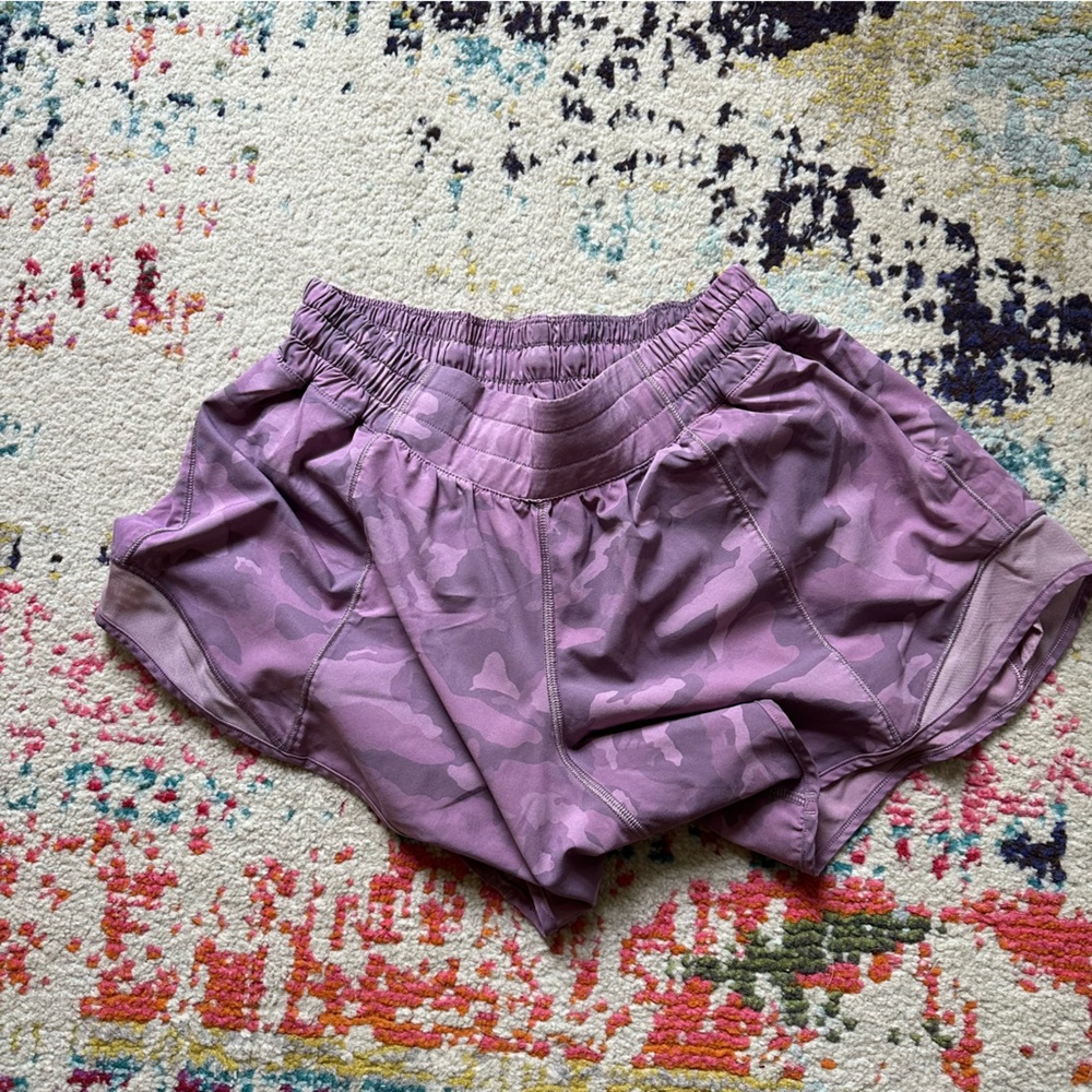 purple camo hotty hot lulu lemon shorts